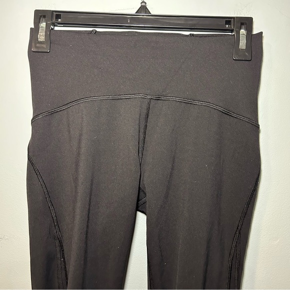 Lululemon Athletica Black Mesh High-Rise Capri Leggings Size 6 - Picture 2 of 10